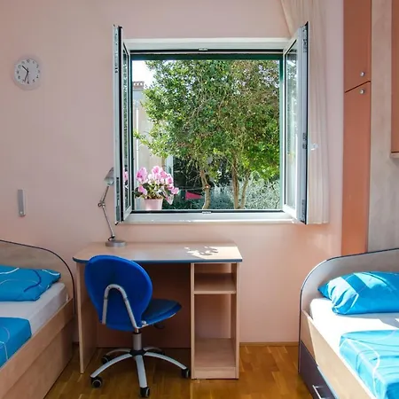 דירה With A Parking Space - 11072